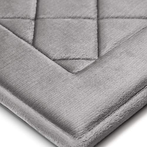 MICRODRY SoftLux Diamond Embroidered Bath Mat 17x24 Silver