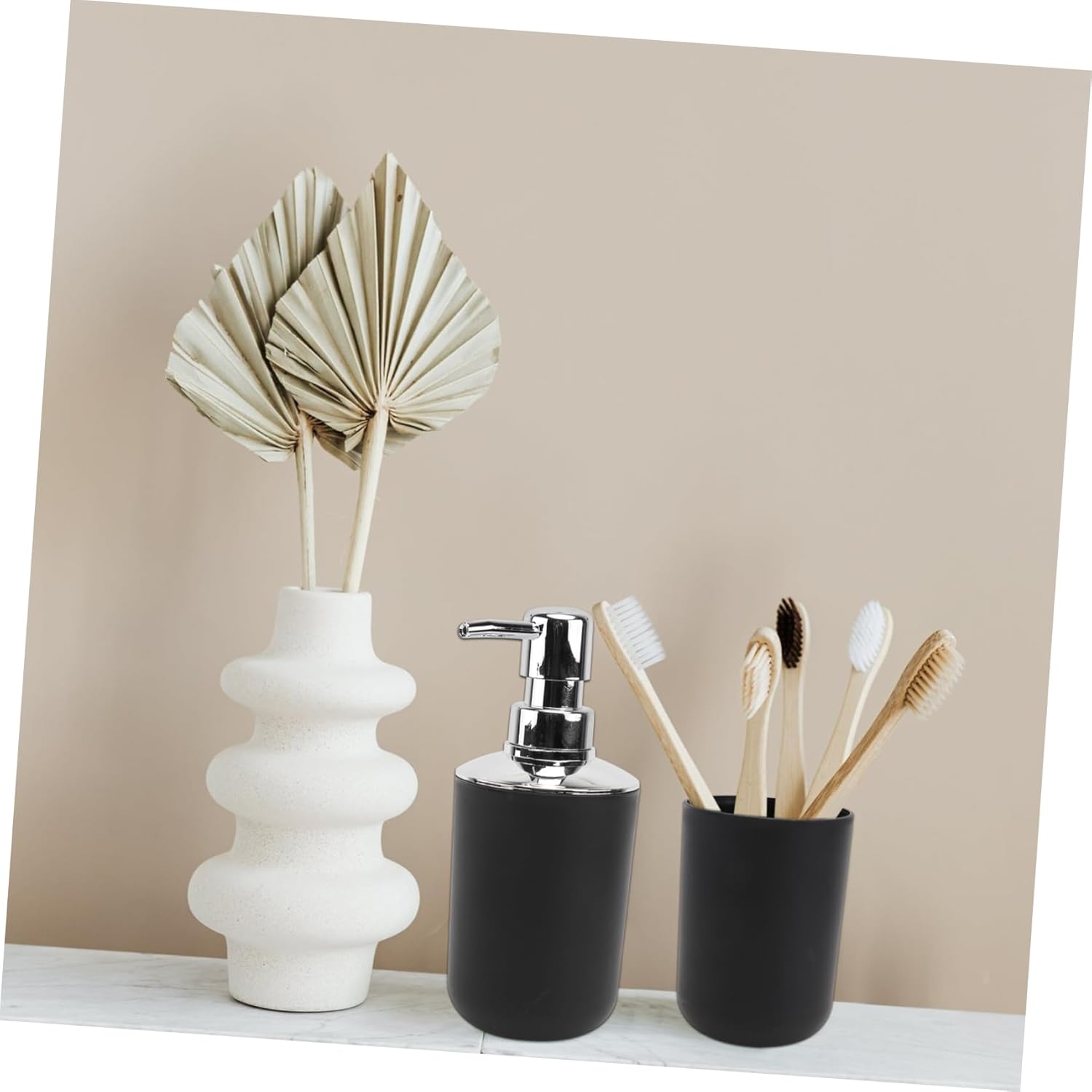Alipis Four-Piece Toiletry Set for Home or Hotel